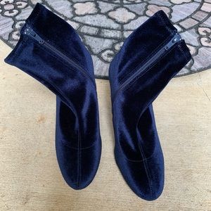 Madden girl-Steve madden velvet booties